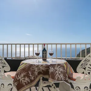 Teixeira Apartment